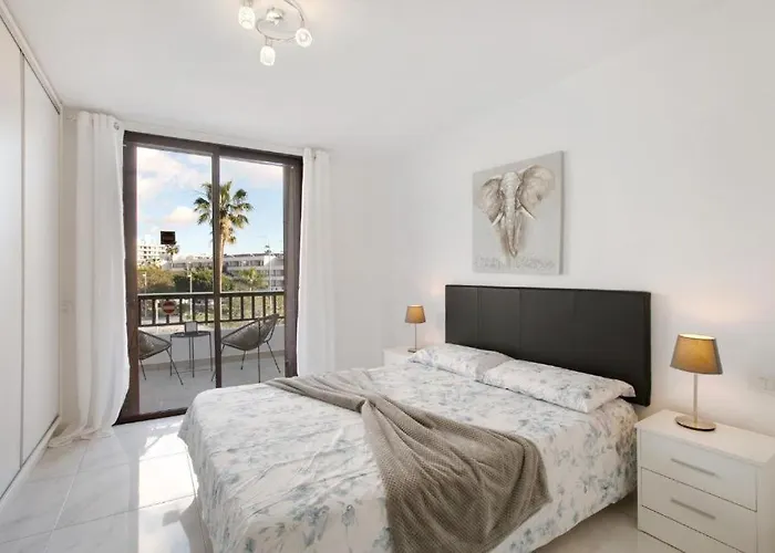 Parque Santiago 2 Luxury * 美洲海滩